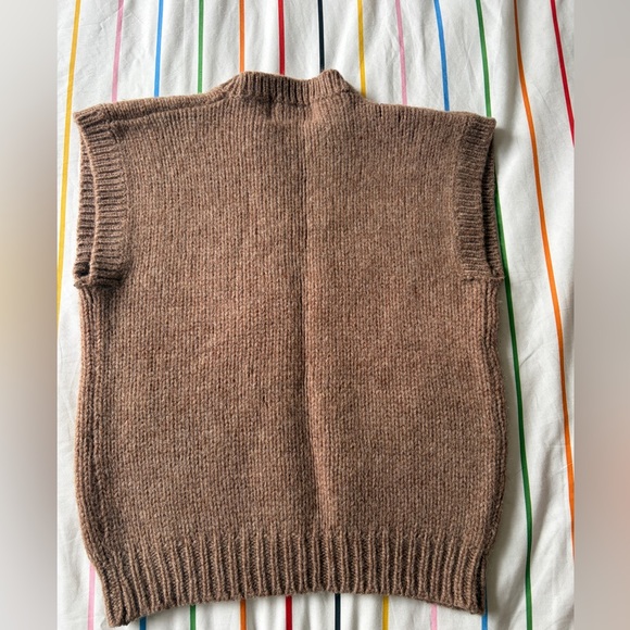 Vintage wool sweater vest - Picture 2 of 3
